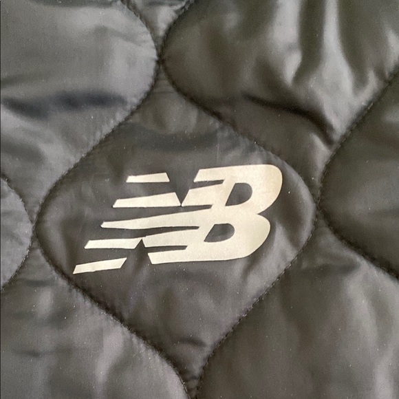 Black Quilted New Balance Hooded Jacket - Picture 9 of 10
